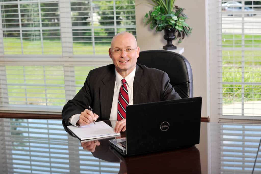 tom dunn on computer