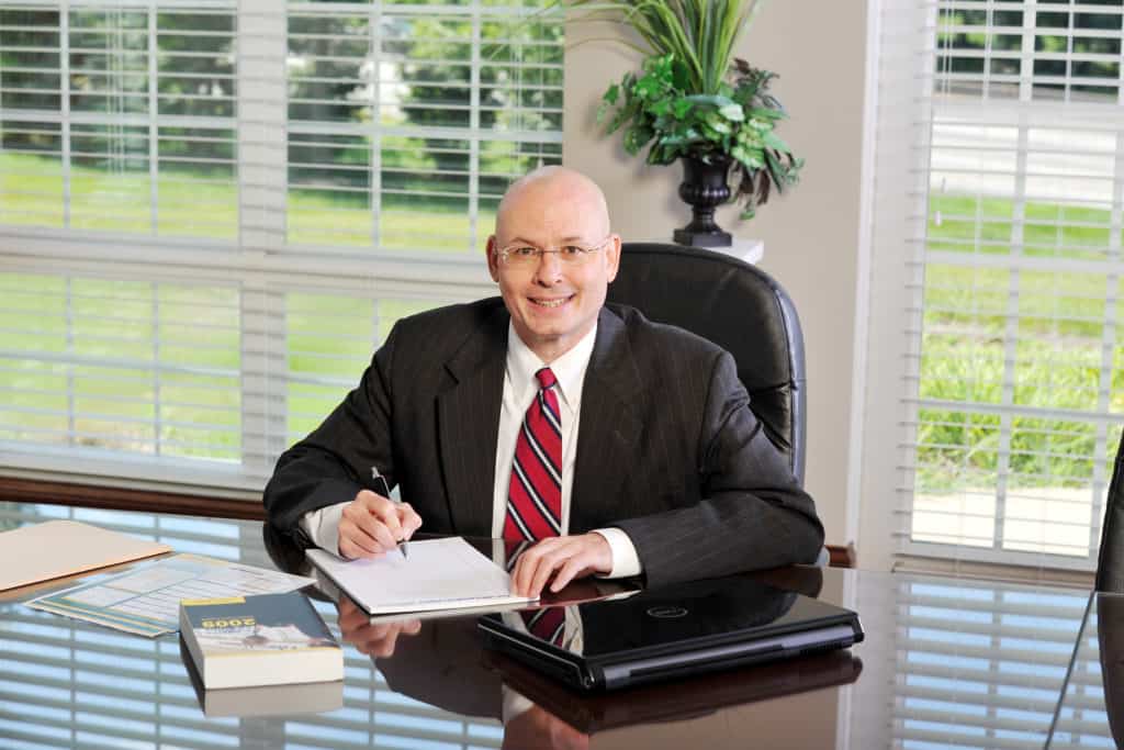 tom dunn on computer